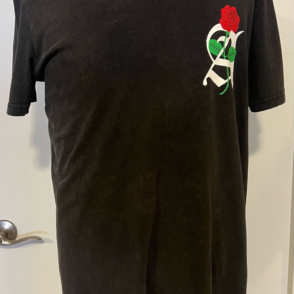 Cotton•On longline fit M Black Graphic T-Shirt